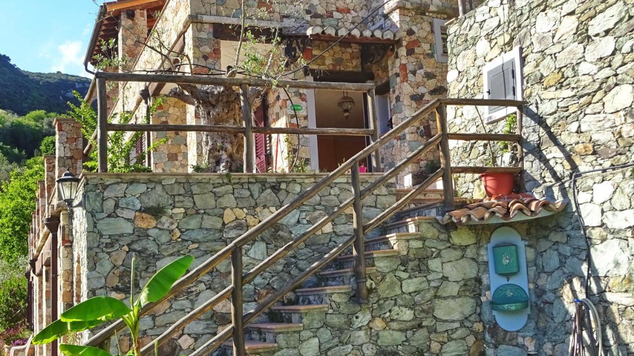 L'Allegra Brigata Finale Ligure Exterior foto
